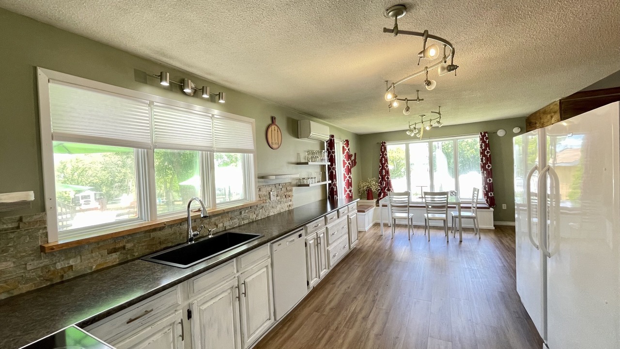Photo of Kitchen in Campbellford