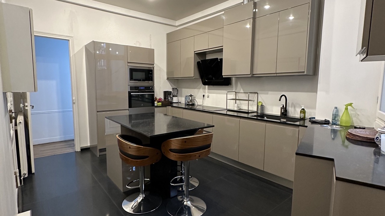 Photo of Kitchen in 17th Arrondissement