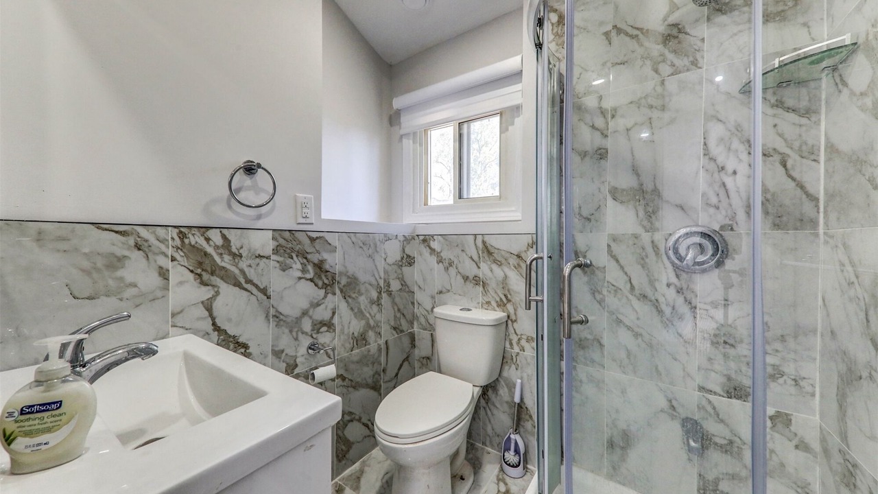 Photo of Bathroom in Scugog