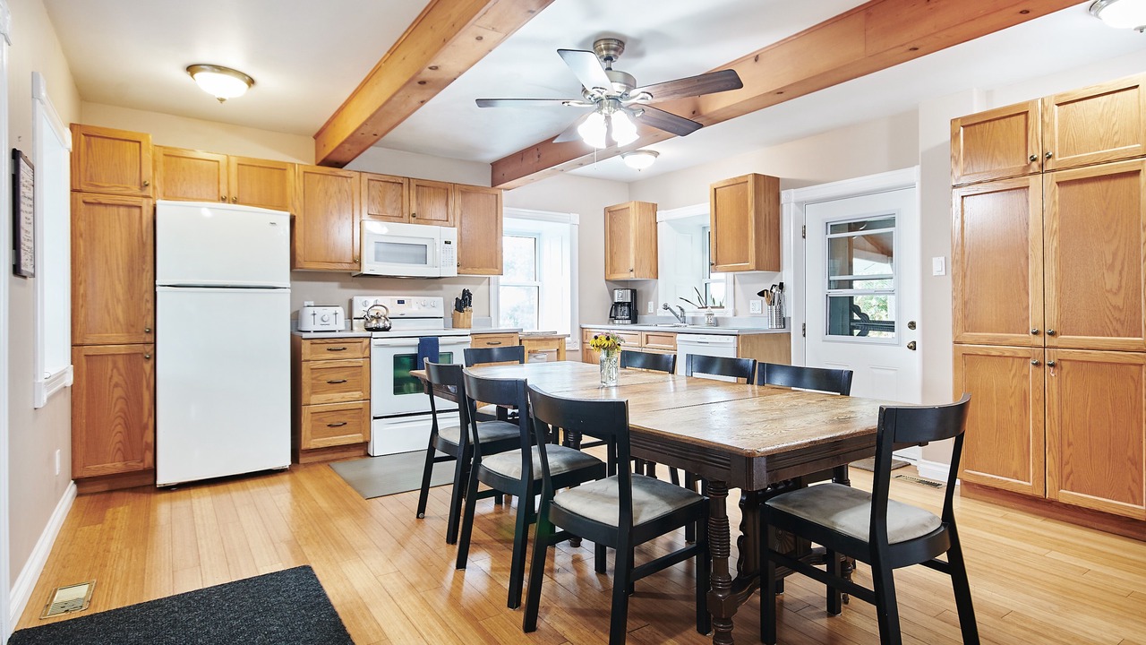 Photo of Kitchen in Edwardsburgh/Cardinal