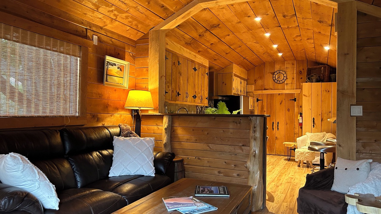 Photo of Livingroom in Nottawa