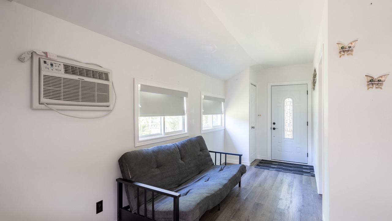 Photo of Livingroom in Port Franks