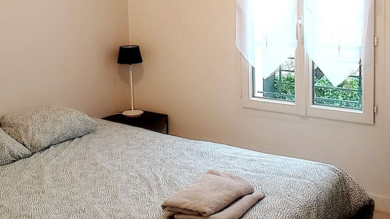 Photo of Bedroom in Chatillon