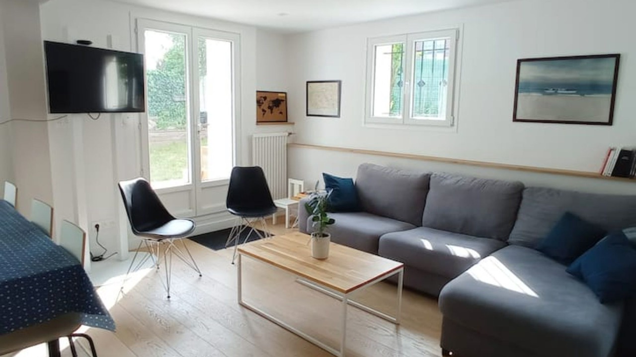 Photo of Livingroom in Chatillon
