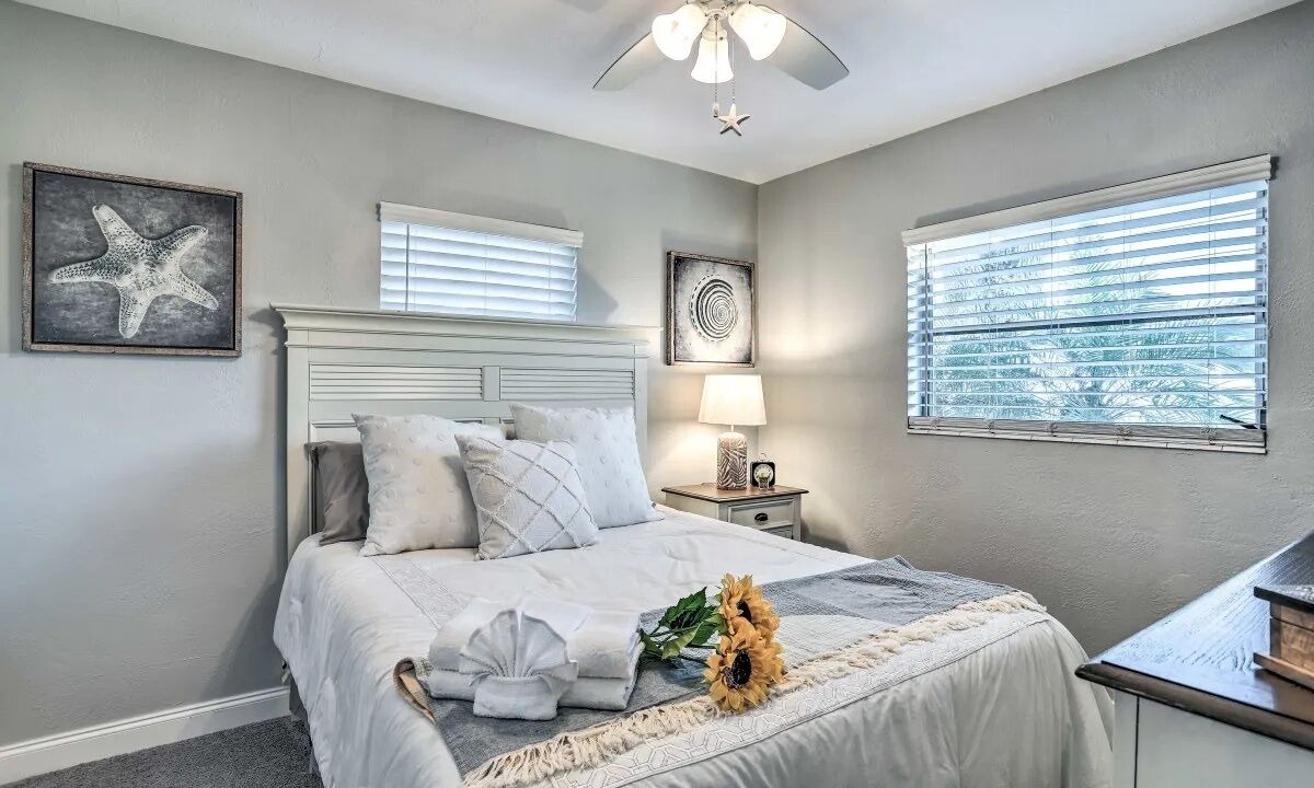 Photo of Bedroom in South Pinellas Community Council