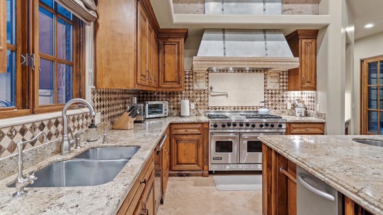 Photo of Others in Canyon Ridge Estates