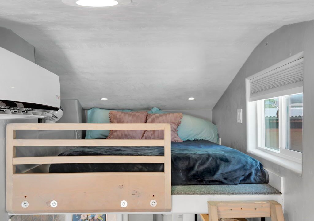Photo of Bedroom in Sam Hughes