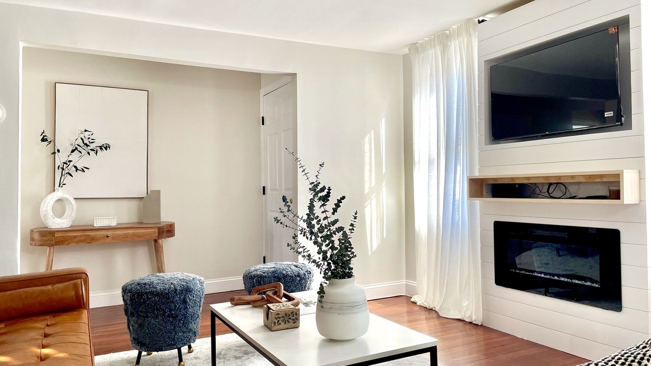 Photo of Livingroom in Franklin Square
