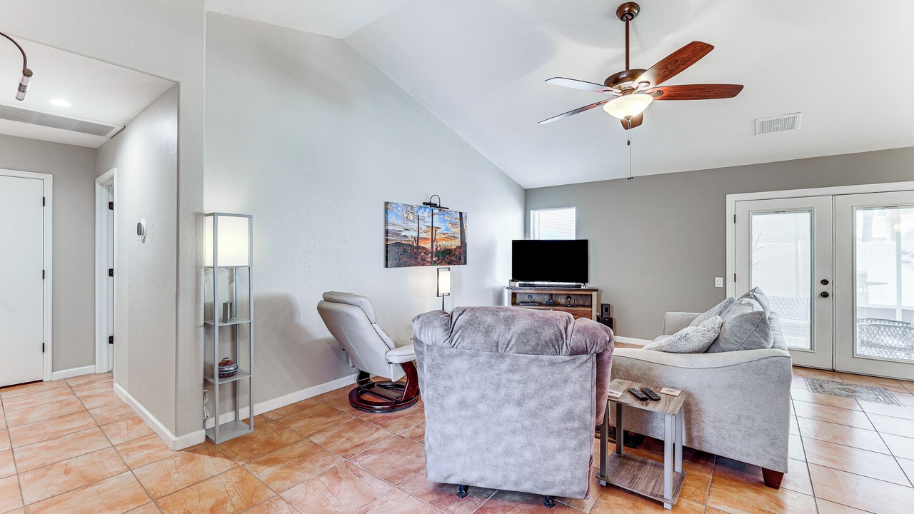 Photo of Livingroom in Gilbert