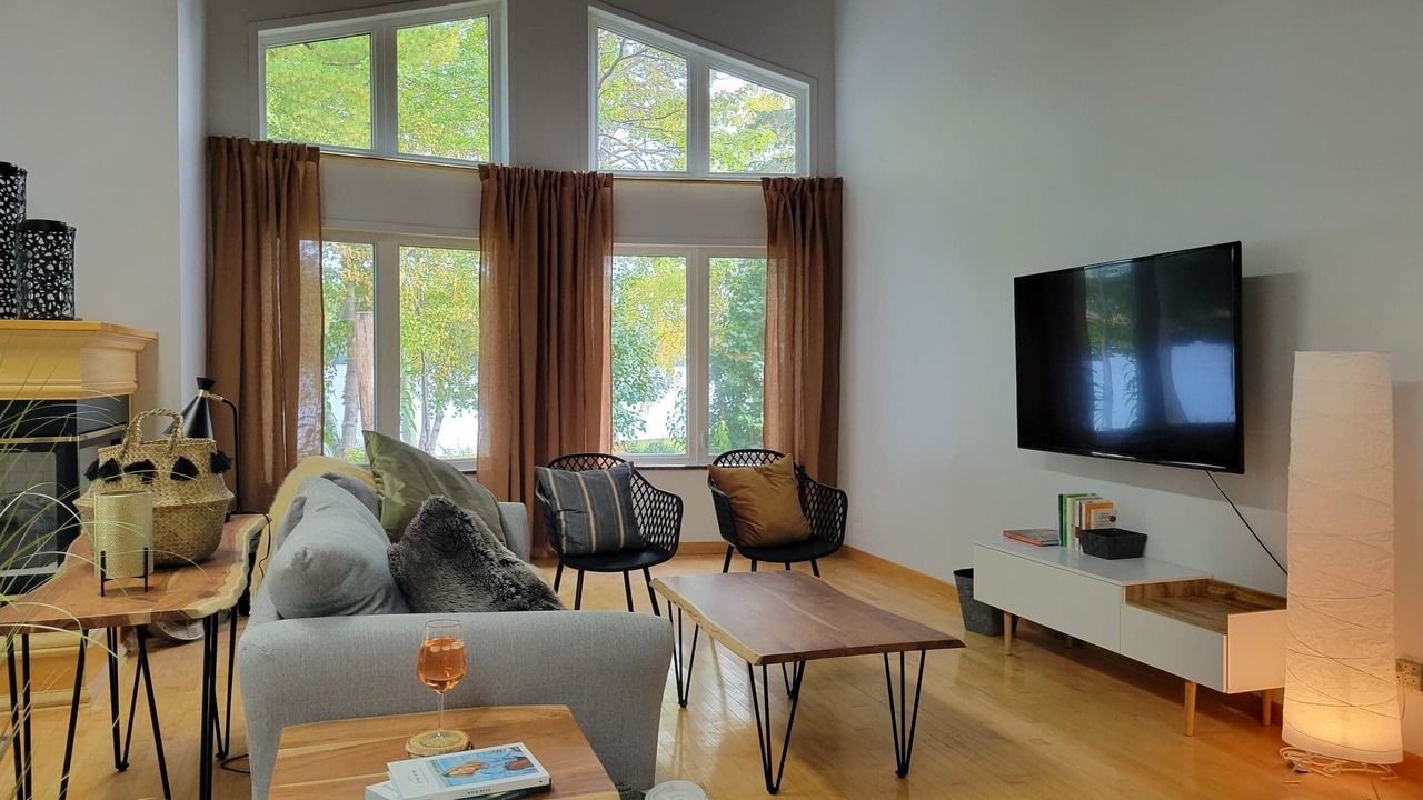 Photo of Livingroom in Timiskaming District