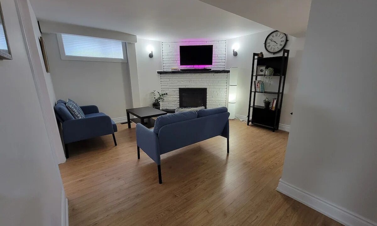 Photo of Livingroom in Etobicoke