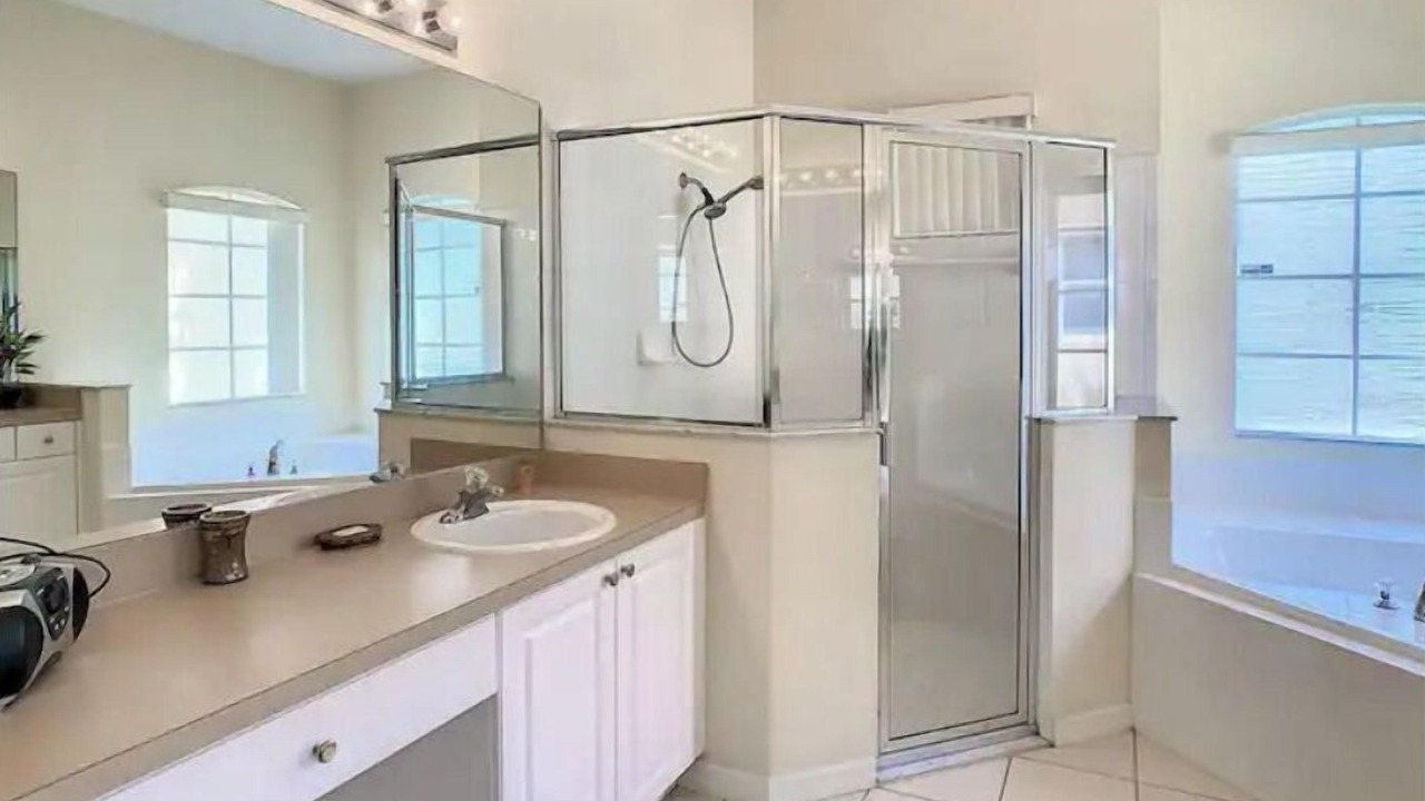 Photo of Bathroom in Tuscan Hills