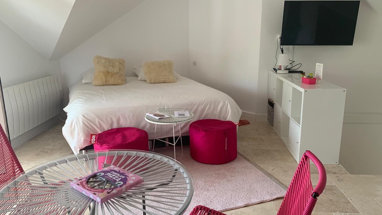 Photo of Bedroom in Chelles