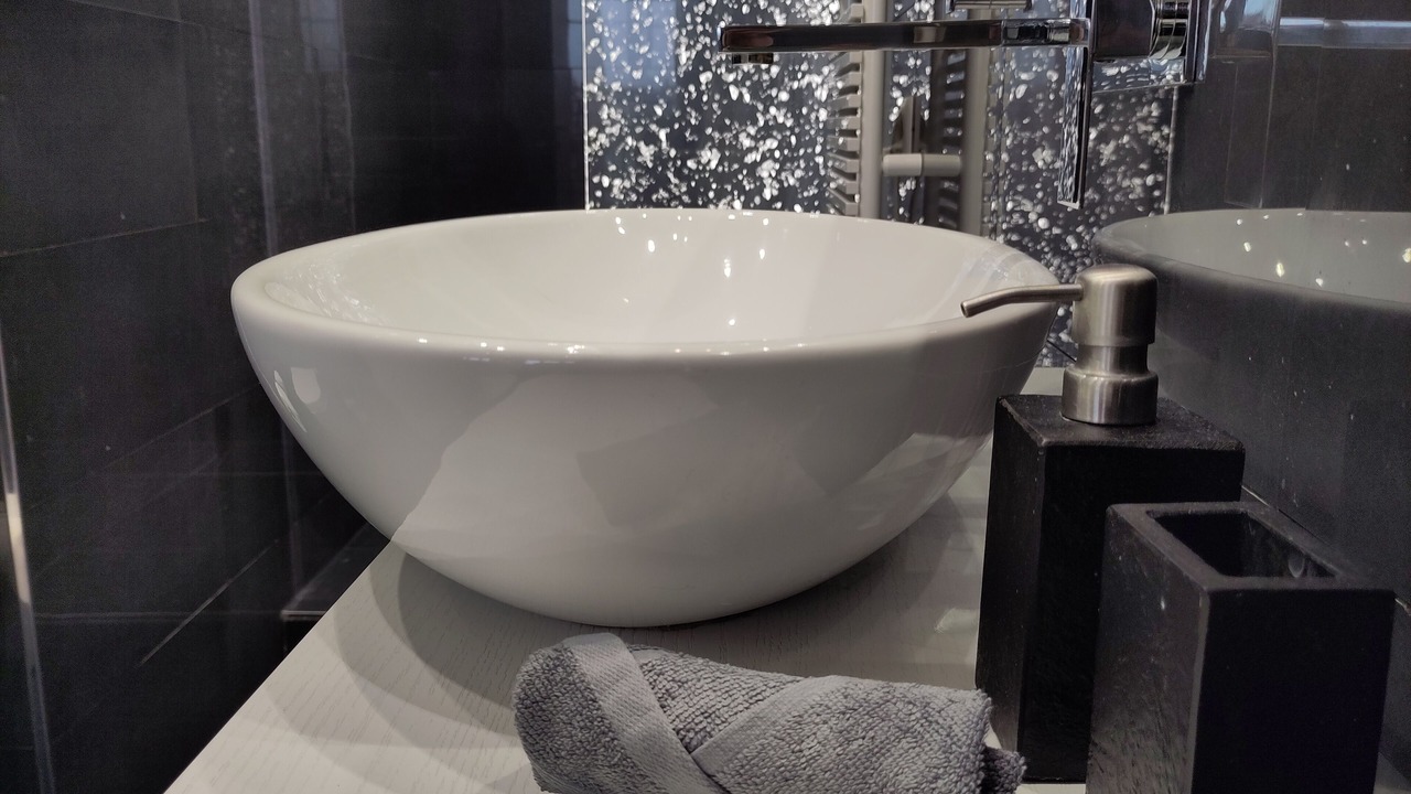 Photo of Bathroom in Saint-Merri