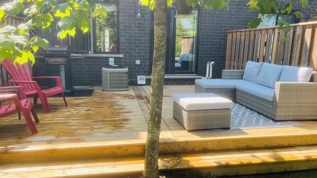 Photo of Patio Balcony in Guelph