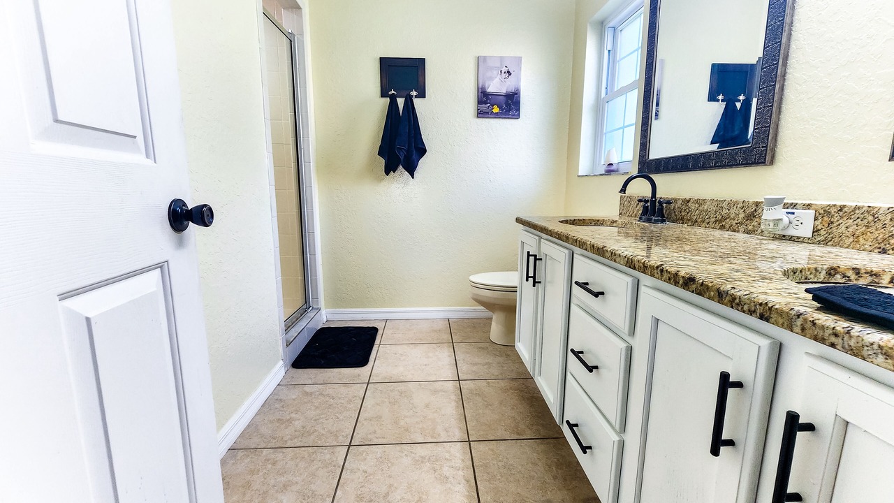 Photo of Bathroom in Lakeland