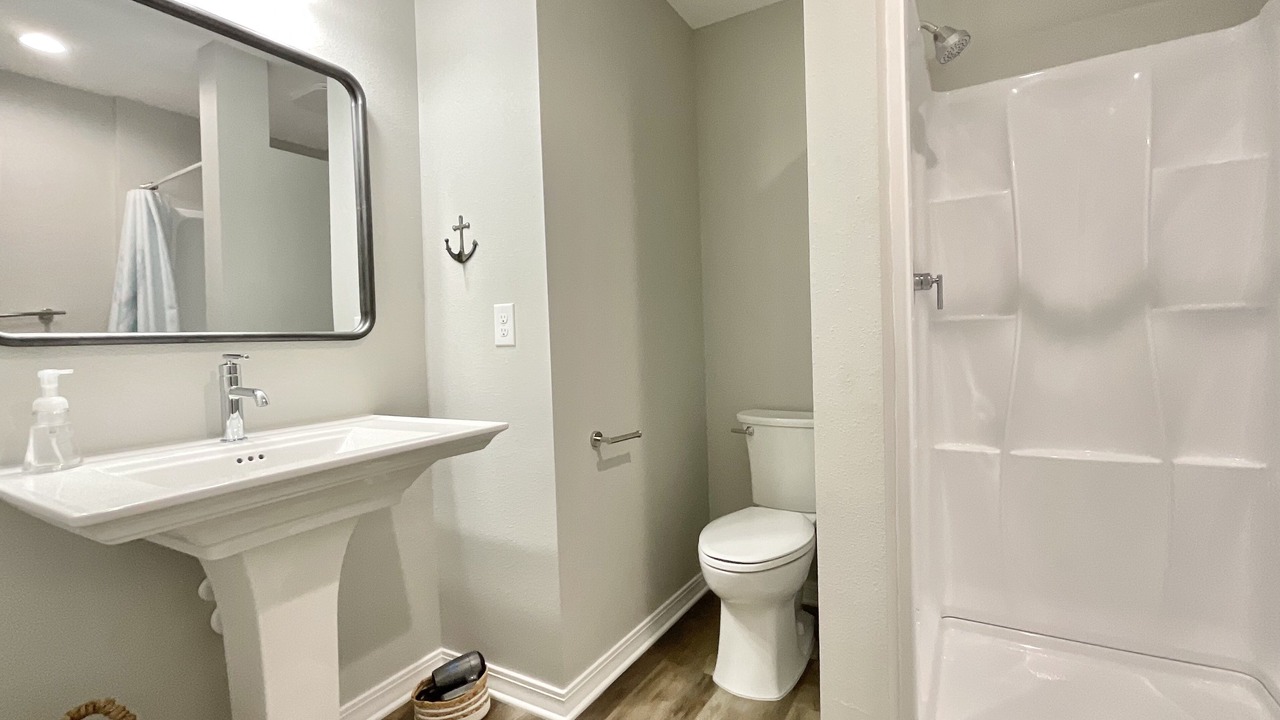 Photo of Bathroom in Gulf Breeze