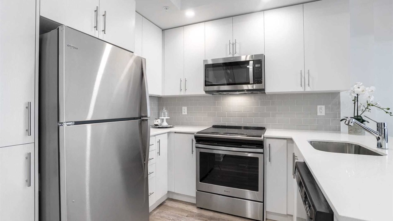 Photo of Kitchen in Erin Mills