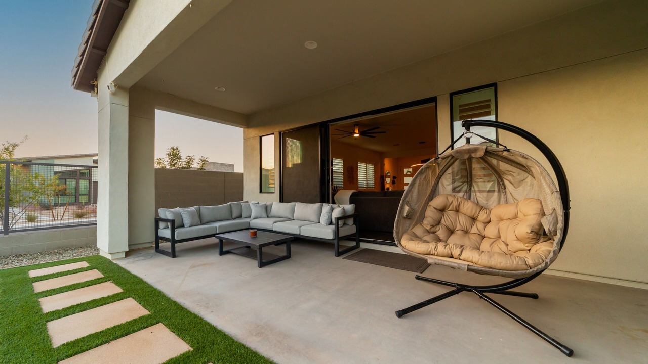 Photo of Patio Balcony in South Mountain