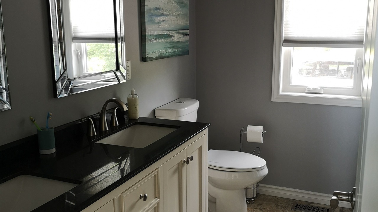 Photo of Bathroom in McKellar