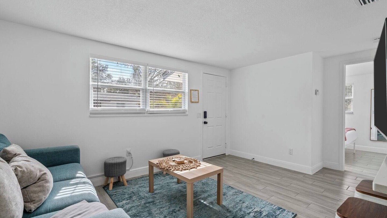 Photo of Livingroom in Plant City