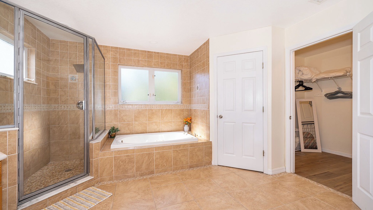 Photo of Bathroom in Sunset Lakes