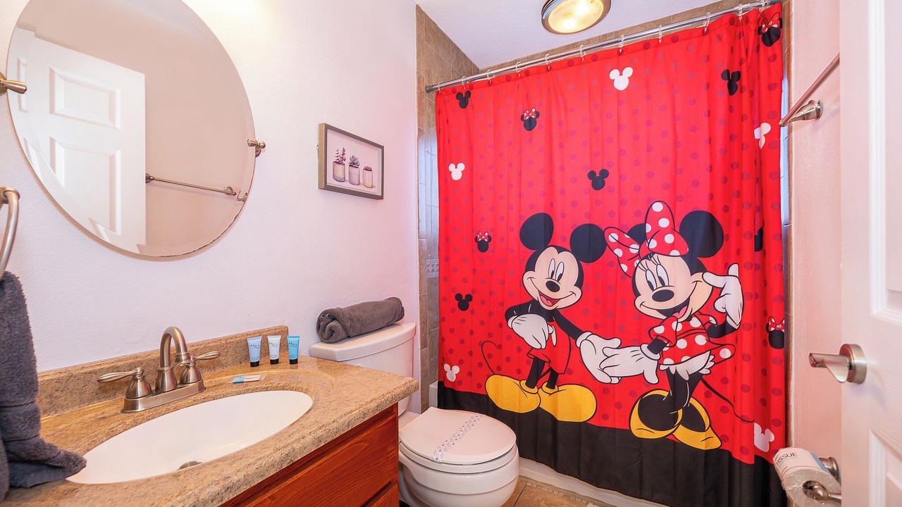 Photo of Bathroom in Sunset Lakes