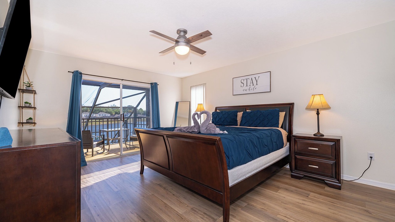 Photo of Bedroom in Sunset Lakes