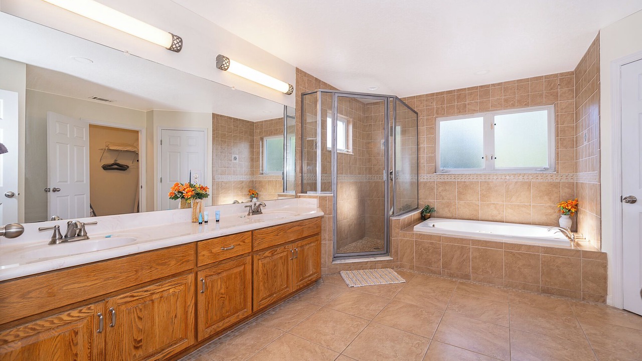 Photo of Bathroom in Sunset Lakes