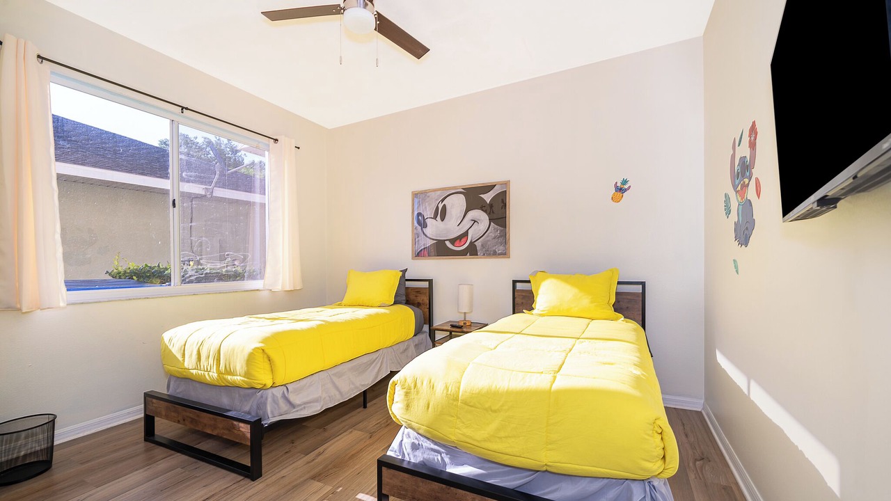 Photo of Bedroom in Sunset Lakes