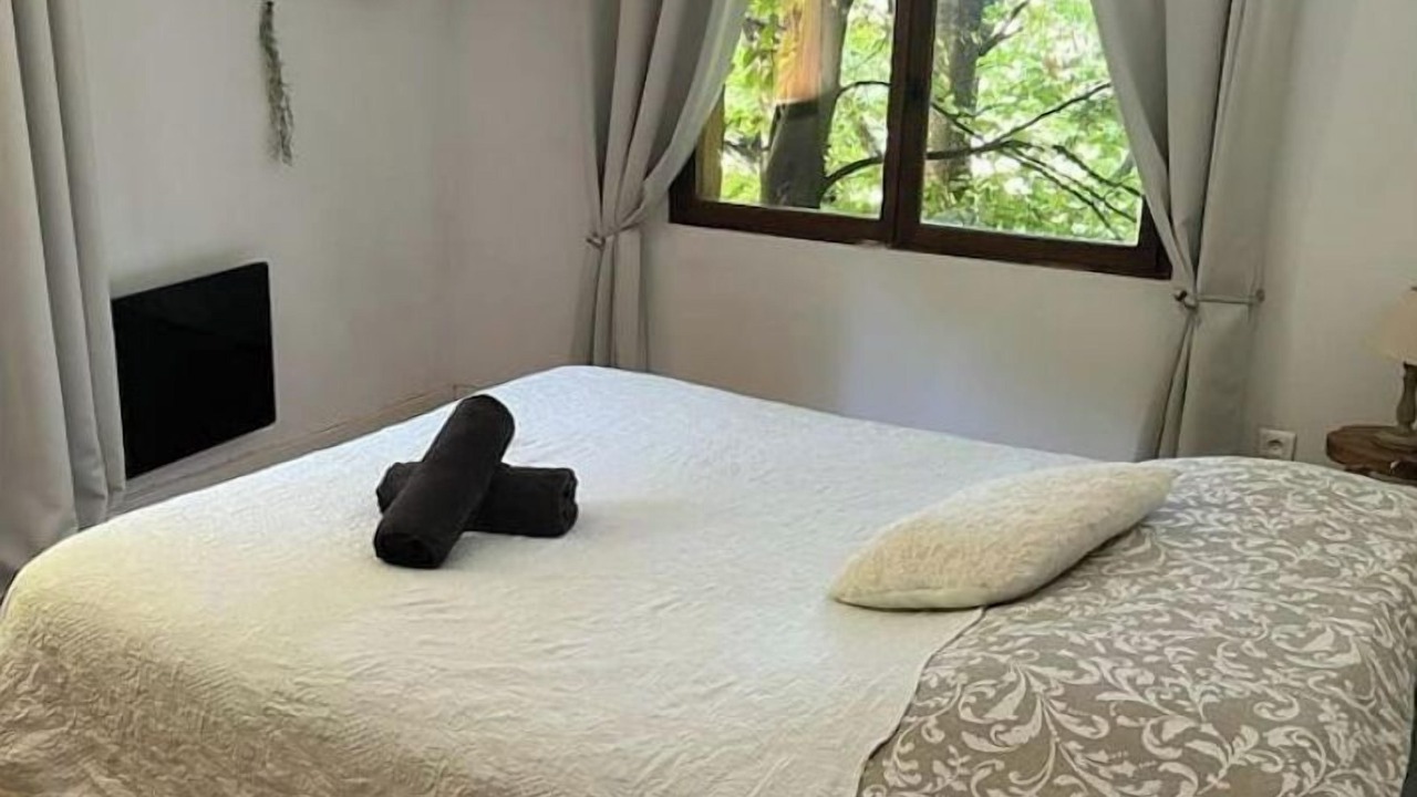 Photo of Bedroom in Conde-Sainte-Libiaire