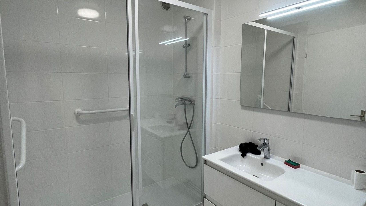 Photo of Bathroom in Ormetteau-Port