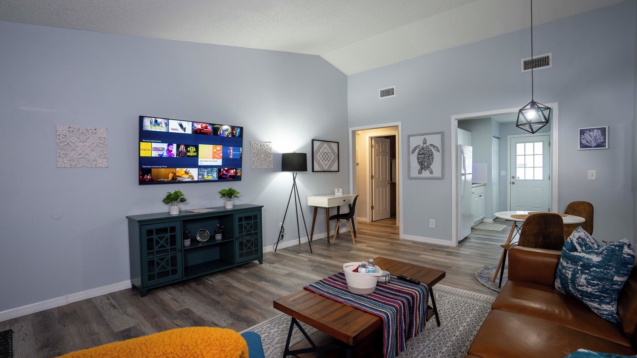 Photo of Livingroom in Tarpon Springs