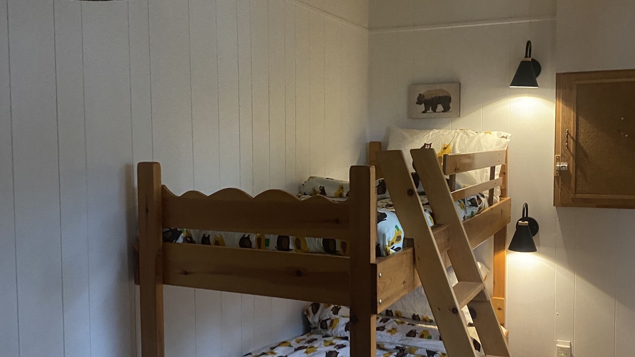 Photo of Bedroom in Dysart et al