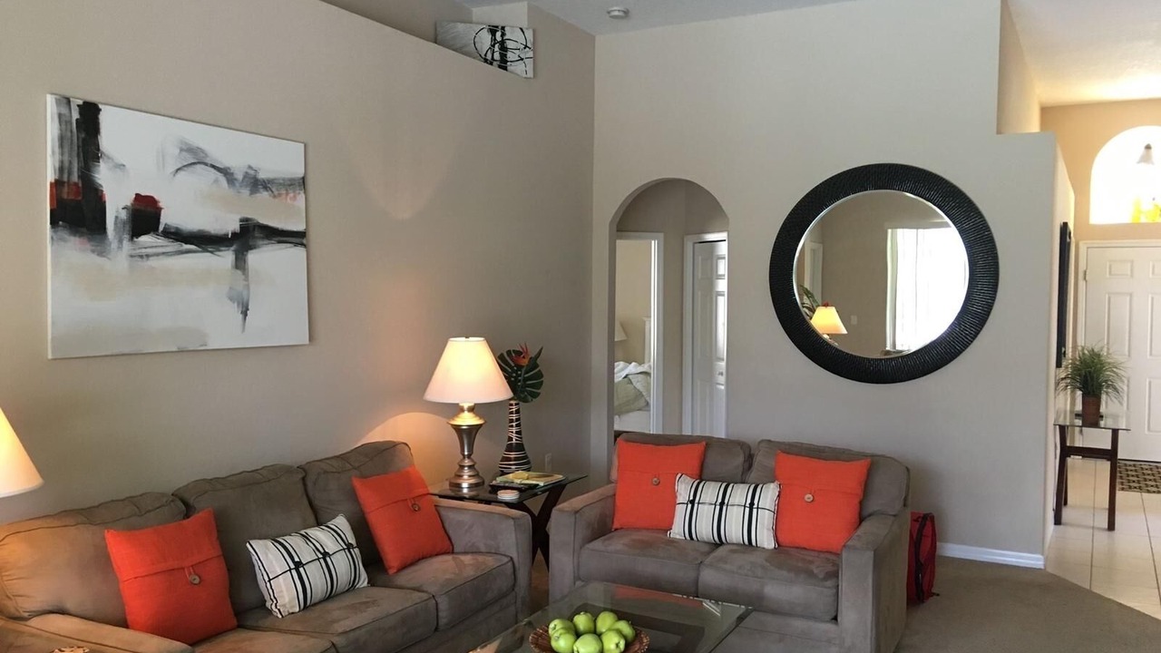 Photo of Livingroom in Haines City