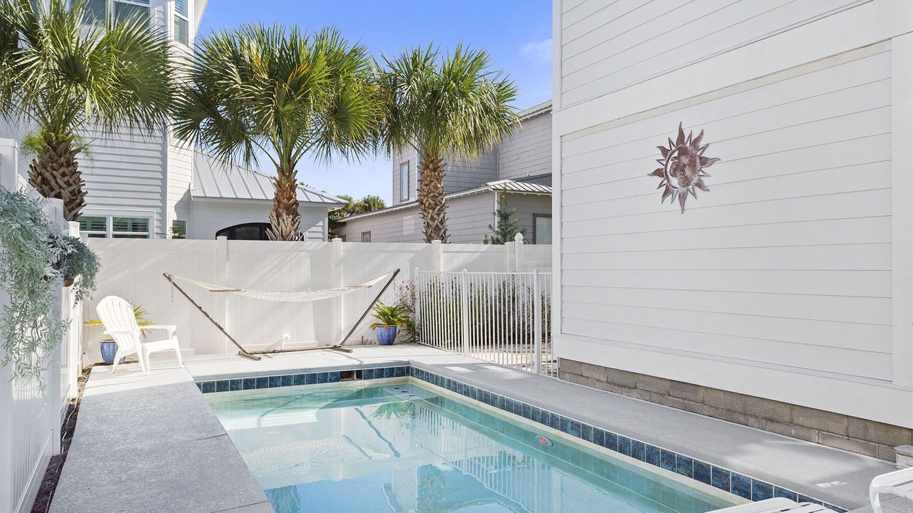 Photo of Outdoor in Crystal Shores