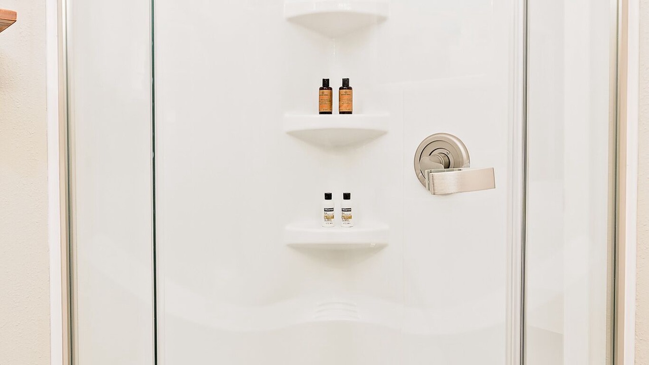 Photo of Bathroom in Lakeland