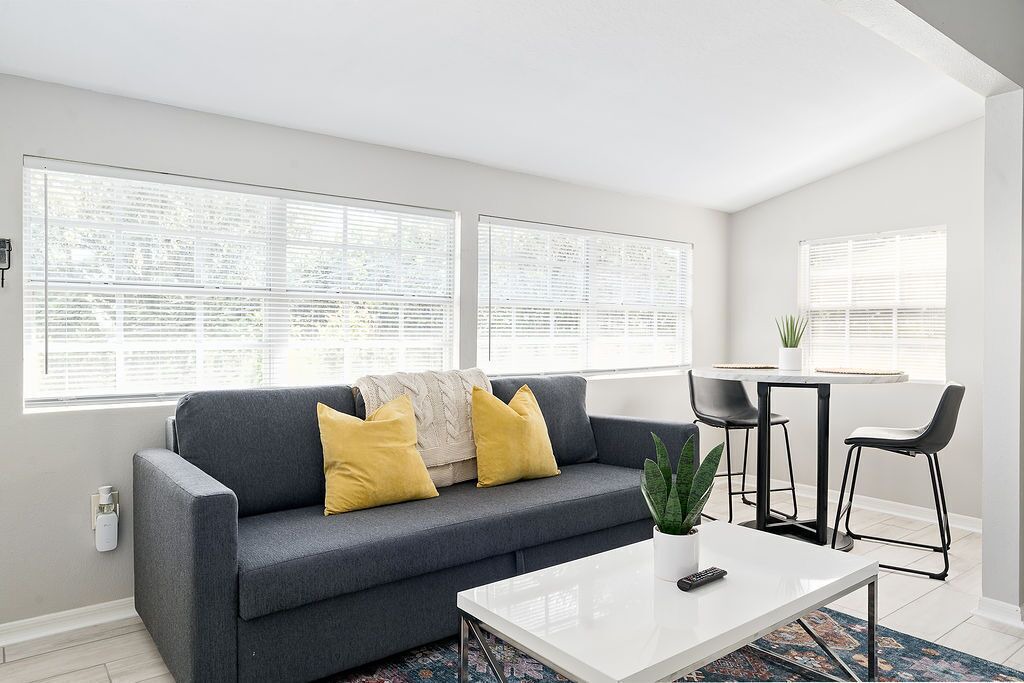 Photo of Livingroom in Lakeland