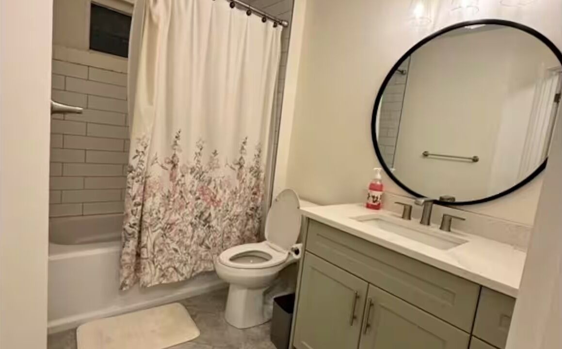 Photo of Bathroom in Milton