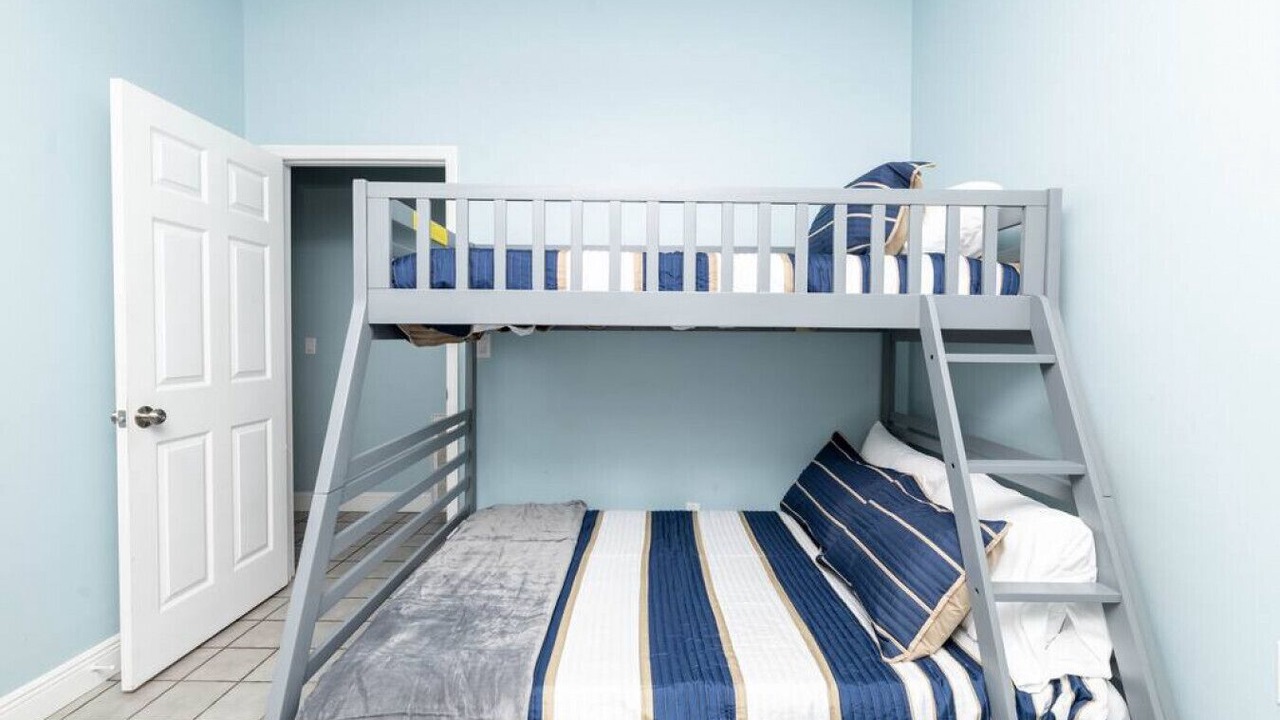 Photo of Bedroom in Riverview