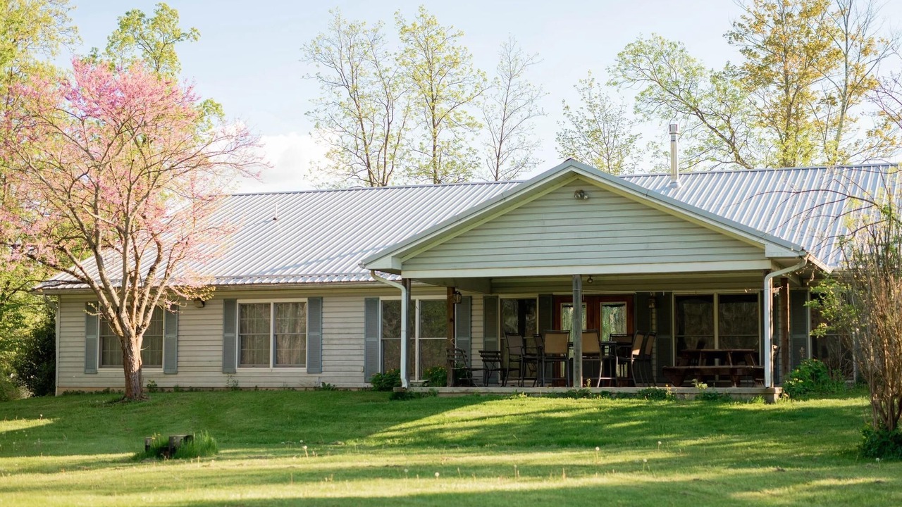 Photo of Outdoor in Milroy