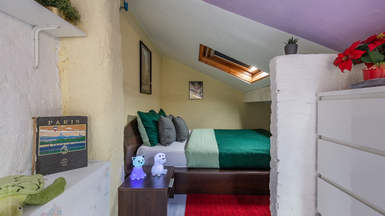 Photo of Bedroom in Le Blanc-Mesnil