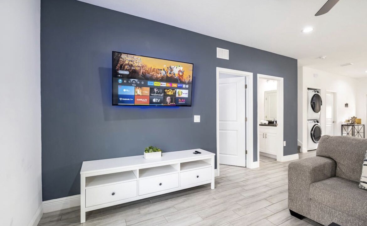 Photo of Livingroom in Bridgewater Crossing