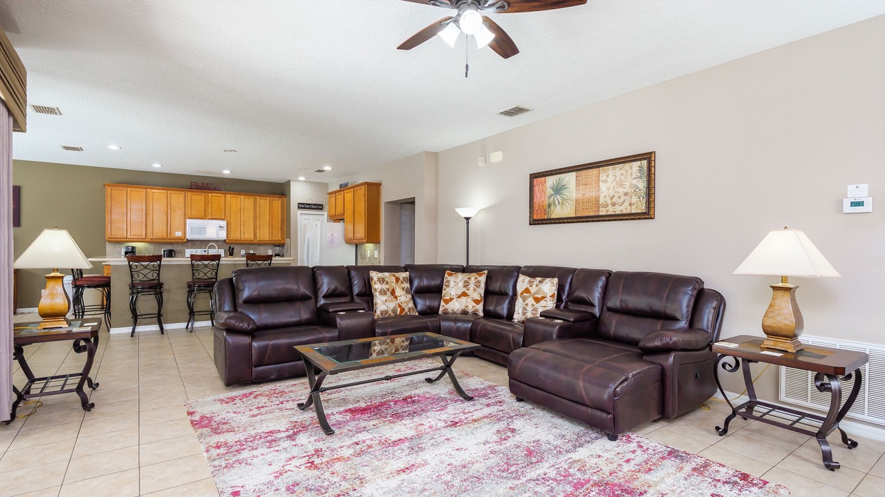 Photo of Livingroom in Watersong
