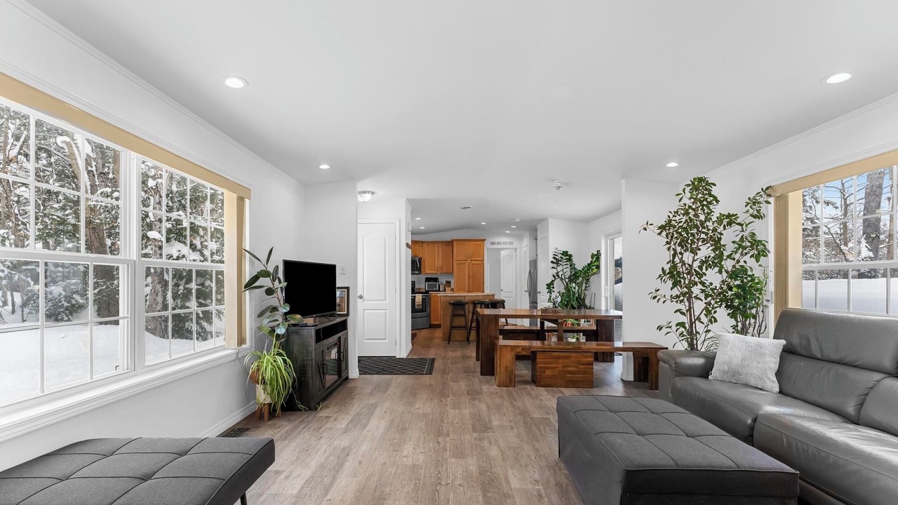 Photo of Livingroom in Bala