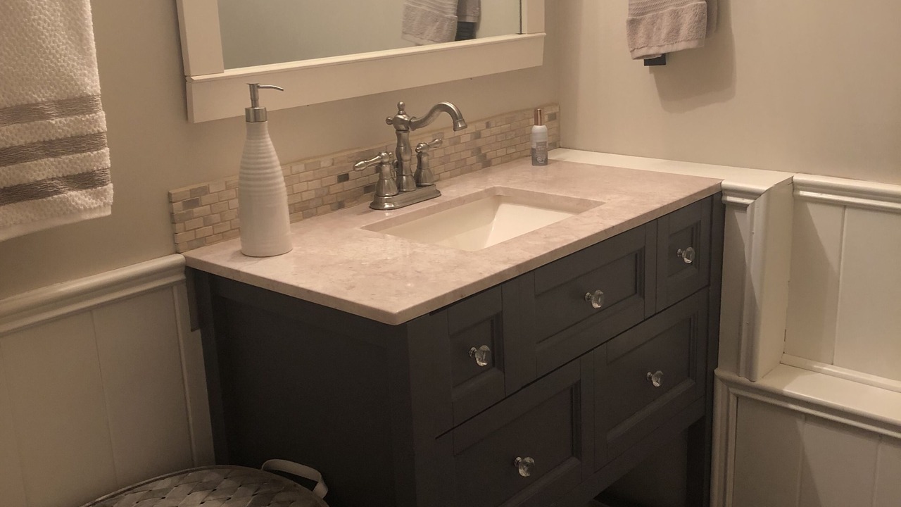Photo of Bathroom in White Oaks