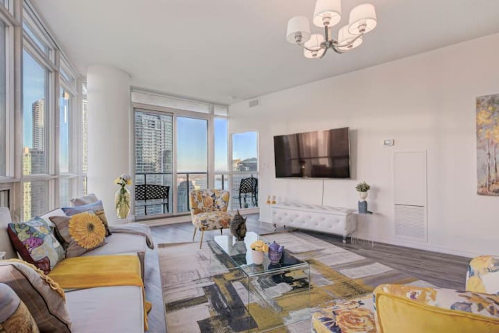 Photo of Livingroom in Downtown Toronto