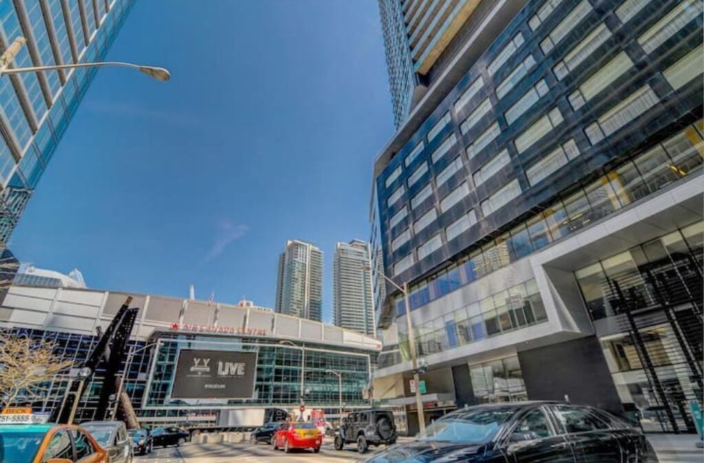 Photo of Outdoor in Downtown Toronto