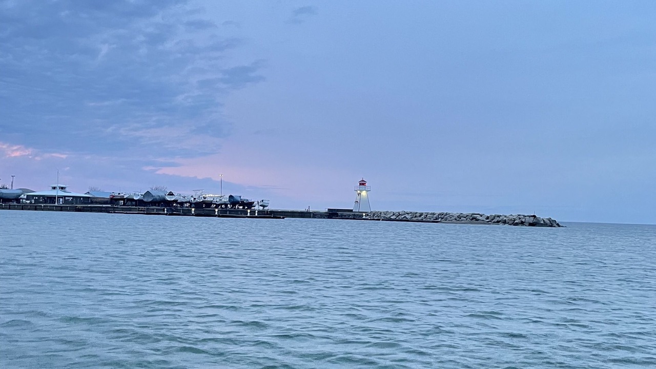 Photo of Others in Stokes Bay