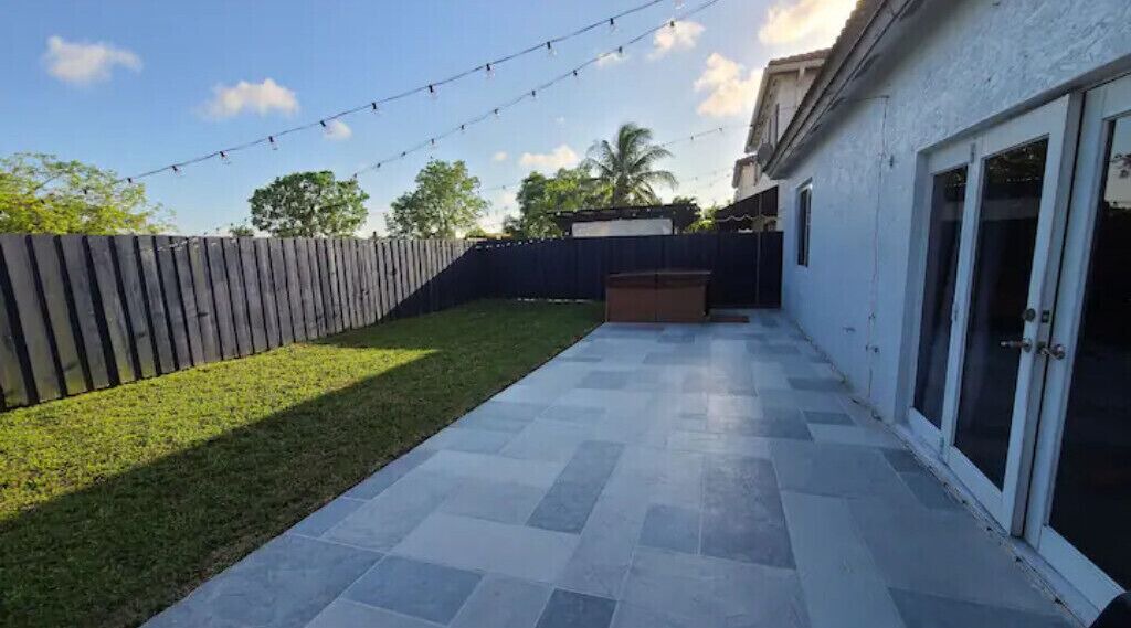 Photo of Patio Balcony in Country Walk